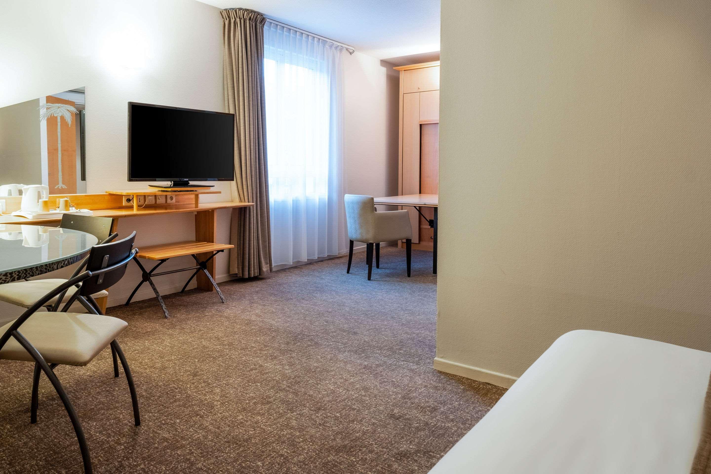 Quality Hotel Pau Centre Bosquet Luaran gambar